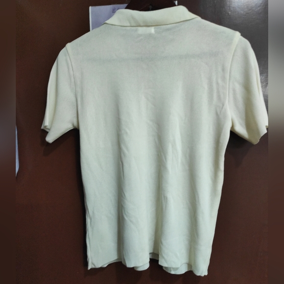 White top 🤍 - Picture 9 of 14